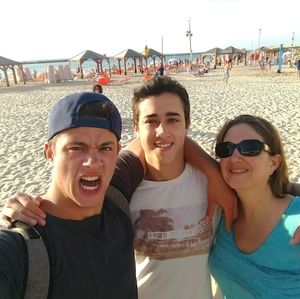 Meet your Posher, Omer